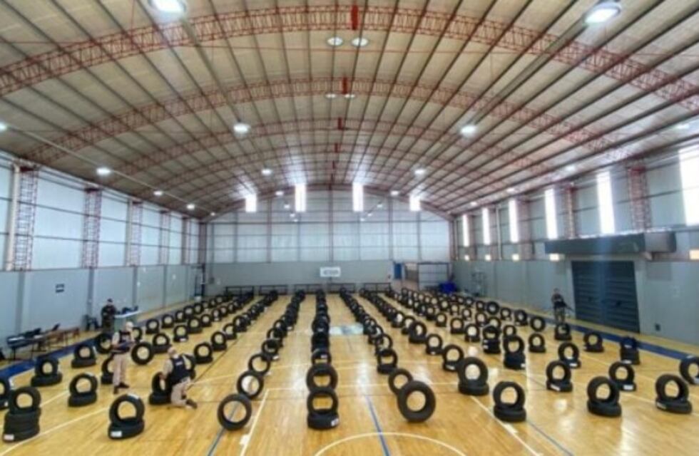 Desarticulan impresionante cargamento de neumáticos en Puerto Rico