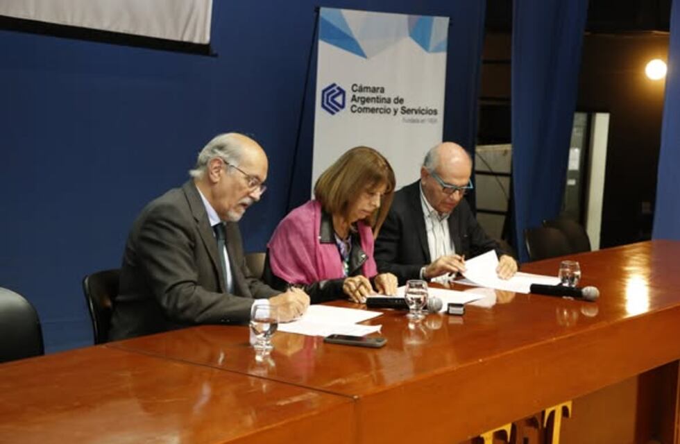 Educación y la Federación Económica sellaron un acuerdo para impulsar el desarrollo regional