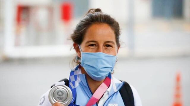 La medalla de plata que le robaron a Sofía Maccari en Buenos Aires durante un violento asalto.