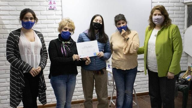 El Municipio realizó la entrega de Certificados a quienes concluyeron el Taller de Lenguaje de Señas