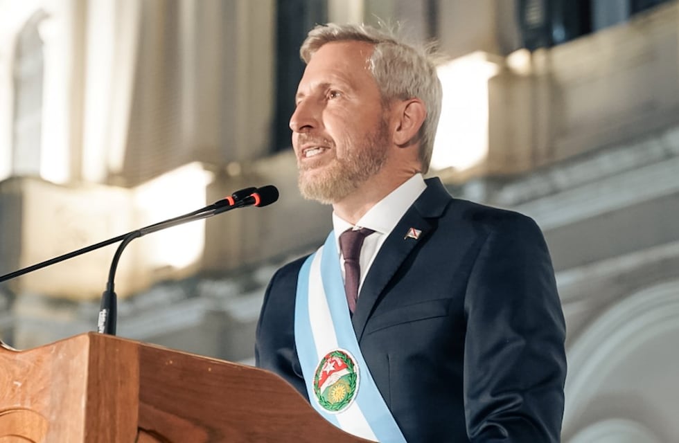 Asumió Rogelio Frigerio en Entre Ríos: “Vamos a ser el gobierno más austero, abierto y transparente de nuestra historia”