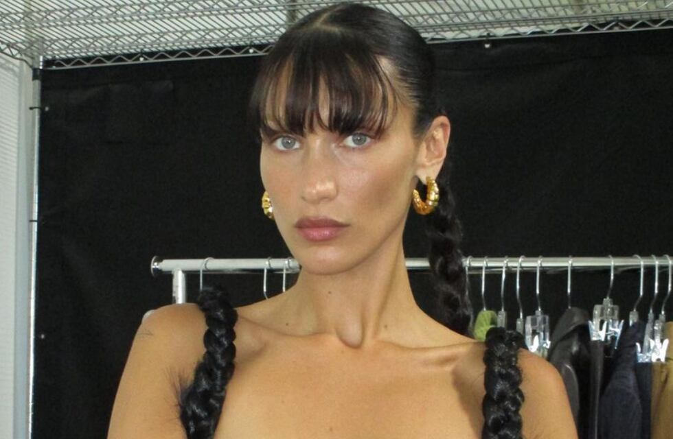 Bañada en oro: Bella Hadid apareció con joyas de más de 750 mil pesos