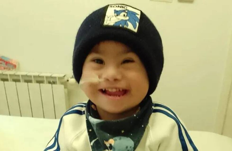Pequeño correntino, que recibía tratamiento contra una leucemia en Buenos Aires, se descompensó en pleno vuelo y murió