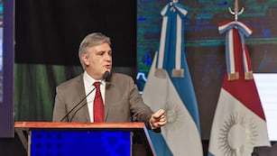 Llaryora celebró el rechazo al veto de discapacidad.