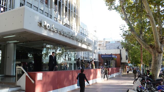 Piden 6 años de prisión para una banda que hacía facturas truchas