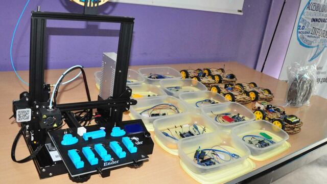 La impresora 3D agrega valor a la oferta educativa complementaria que brinda gratuitamente Faro del Saber, en el barrio Punta Diamante de San Salvador de Jujuy.