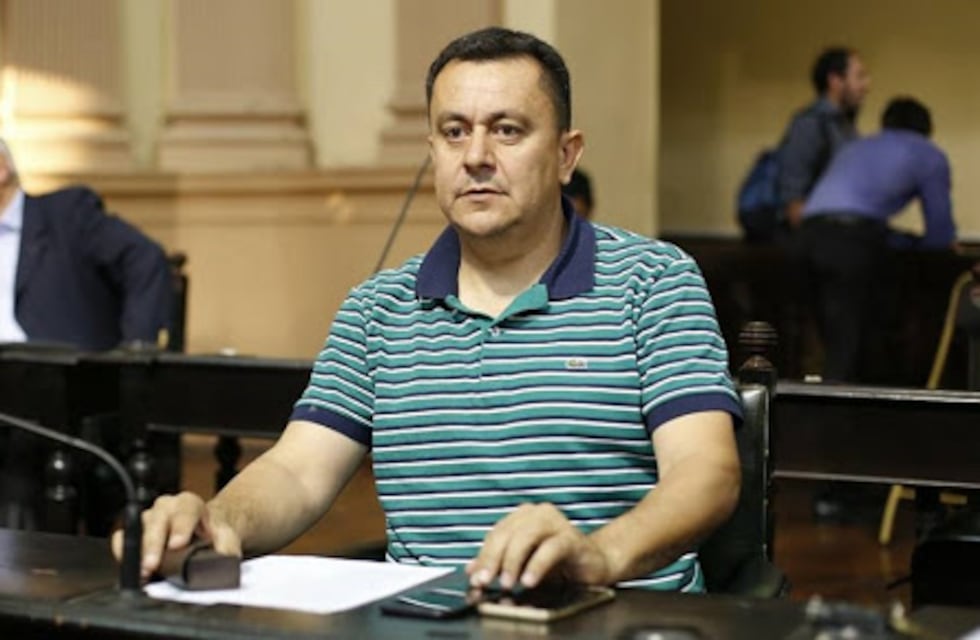 Acusan a un senador salteño de efectuar un disparo durante una pelea y él lo niega