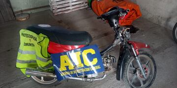 Una moto secuestrada notaron que tenía los números adulterados