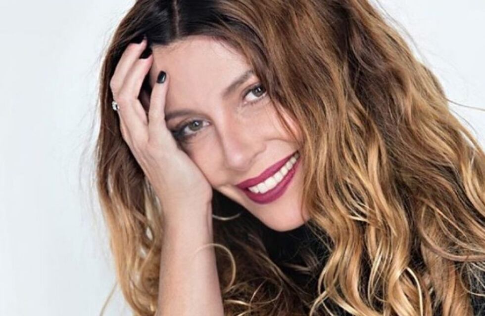 Mónica Ayos posó junto a su hija y el parecido sorprendió a sus seguidores: “Idénticas”
