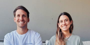 Son hermanos, llevan una alimentación consciente y crearon suplementos nutricionales: la historia de Rosario y Santiago