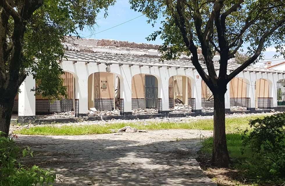 Malestar por la demolición de una casona histórica ubicada en pleno centro salteño