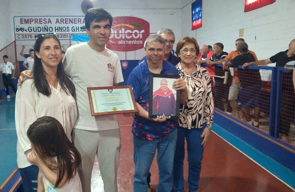 Marcelo Cuberes fue homenajeado por las bochas del Club Sportivo 24 Septiembre