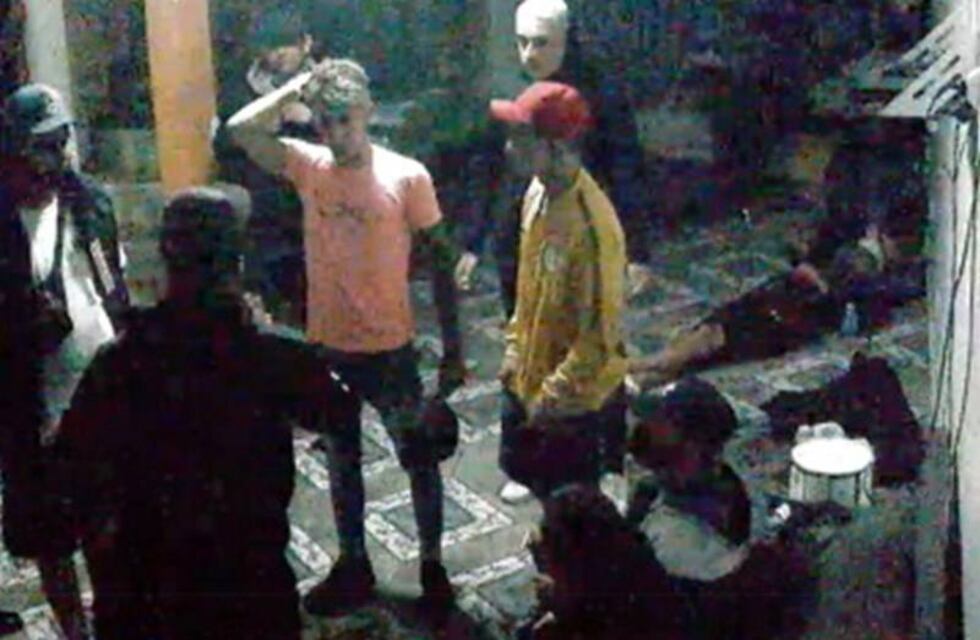 Sobrinos y amigos para “Los Monos”: imputaron a dos policías por corrupción