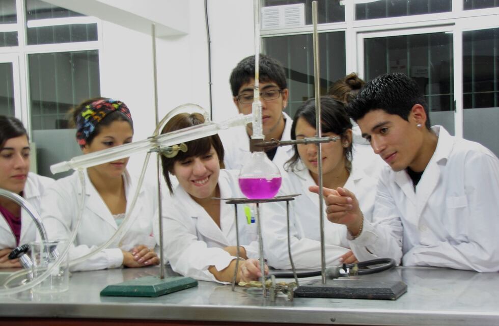 El Municipio reabrió la inscripción para las carreras gratuitas del ISET