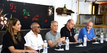 LOS VECINOS DE BARRIO LA QUINTA CUARTA SECCIÓN YA PUEDEN CONECTARSE AL SERVICIO DE CLOACAS