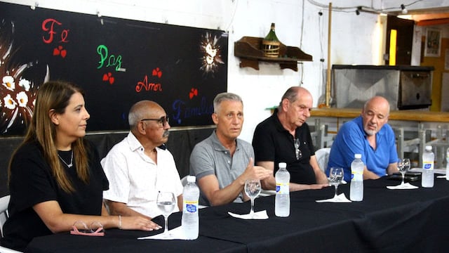 LOS VECINOS DE BARRIO LA QUINTA CUARTA SECCIÓN YA PUEDEN CONECTARSE AL SERVICIO DE CLOACAS