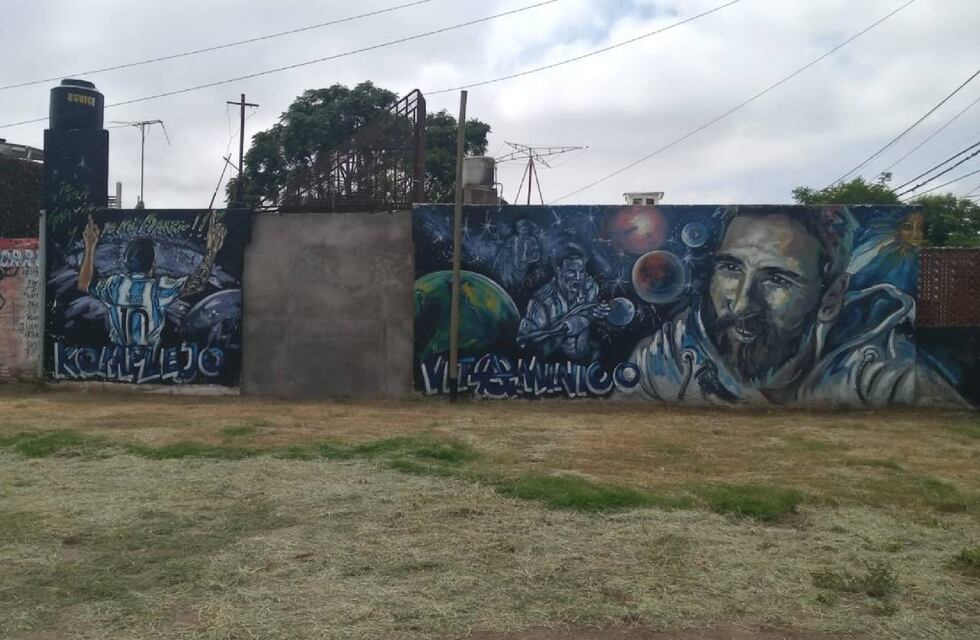 Recuperan el club de barrio donde se formó Lionel Messi, que se había convertido en un basural