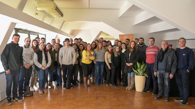 Dictado de clases Licenciaturas CESA