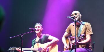 Fabricio Rodríguez junto a Abel Pintos.