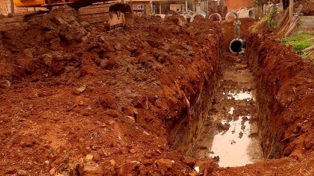 Amplían red de agua y trabajan en los desagües pluviales en Puerto Iguazú.