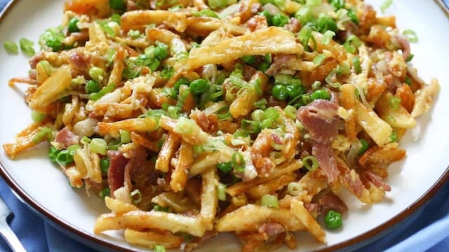 Cómo hacer revuelto de gramajo en 12 minutos mejor que en un bodegón