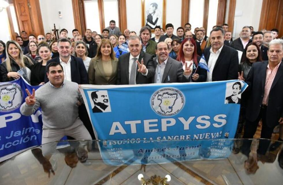 Concluyó la ronda paritaria: Jaldo firmó acuerdos con todos los gremios estatales