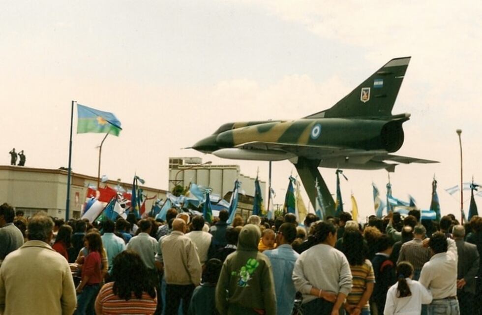 Tres aviones de la VI Brigada Aérea de Tandil participarán del homenaje a Volponi