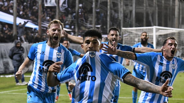 El "Lobo" jujeño se hizo fuerte en Salta y festejó en el estadio "Padre Ernesto Martearena" al derrotar a Central Norte de esa provincia.