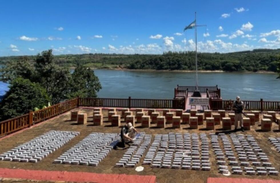 Desarticulan una maniobra de contrabando de cigarrillos en Eldorado