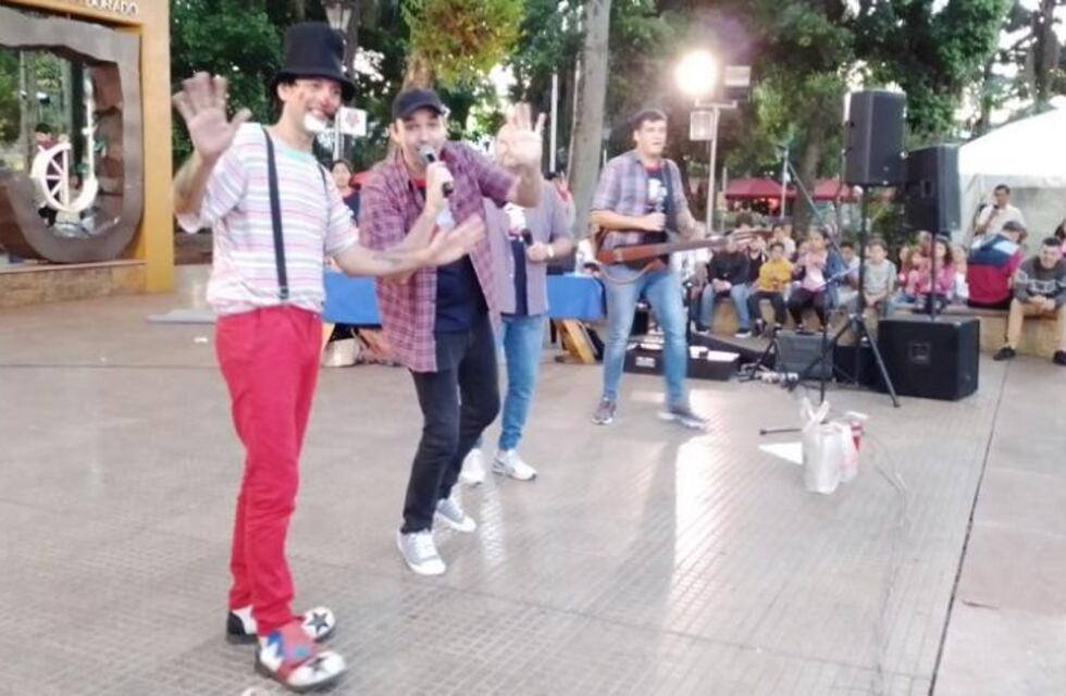 “Gurises Felices” festejó sus 13 años a pura música en Eldorado