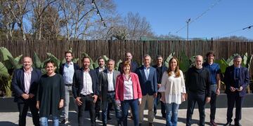 Reunión de la cúpula de Juntos por el Cambio tras la victoria electoral en Corrientes.