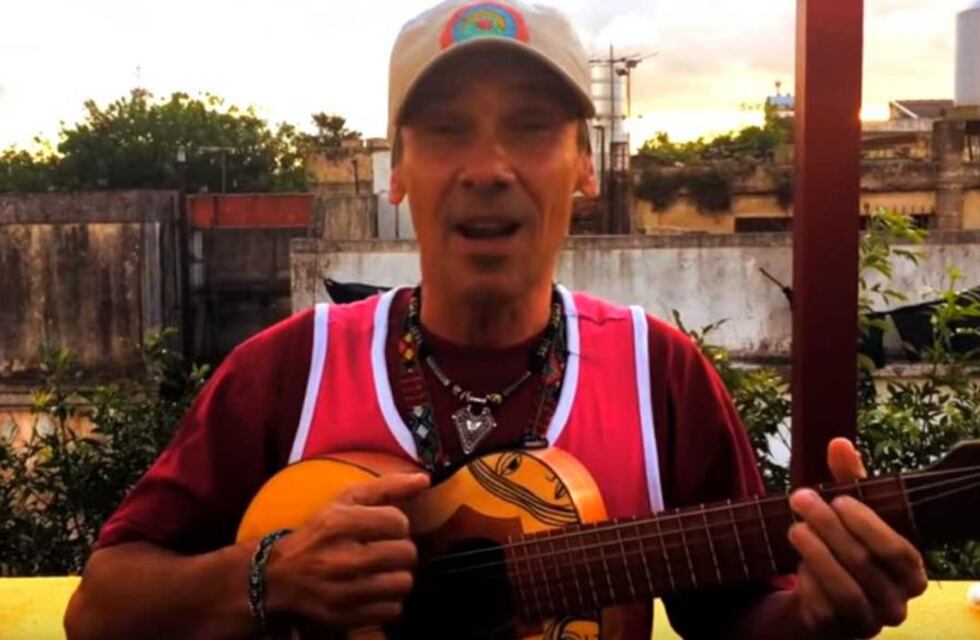 Manu Chao en contra de la autovía de Punilla, publicó el vídeo de una canción como reclamo