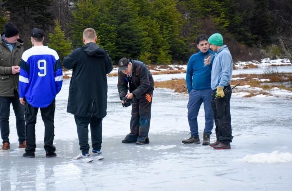 Filman documental en la “Laguna del Diablo”