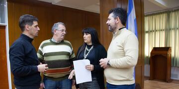 El bloque de concejales radicales rafaelinos: Leonardo VIotti, Miguel Destéfanis, Alejandra Sagardoy y Germán Bottero