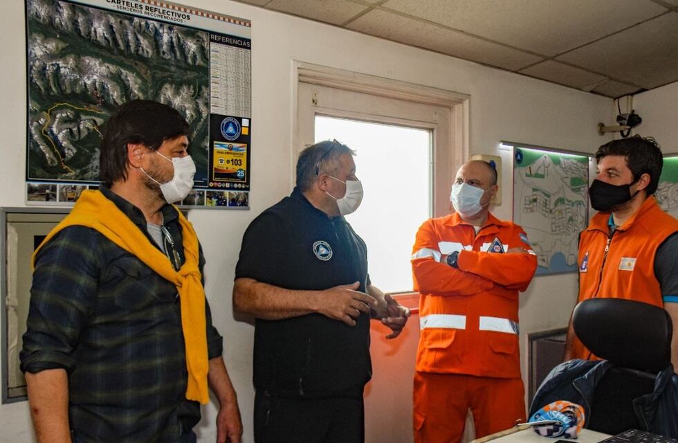 Capacitaciones en la Defensa Civil de Ushuaia y Río Grande