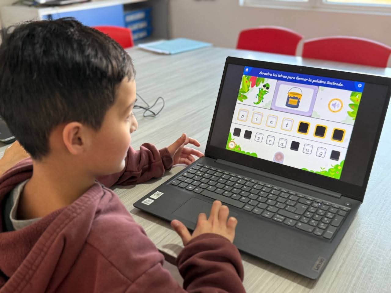 Espacio Tecnológico y el Centro de Formación Laboral y Tecnológica.