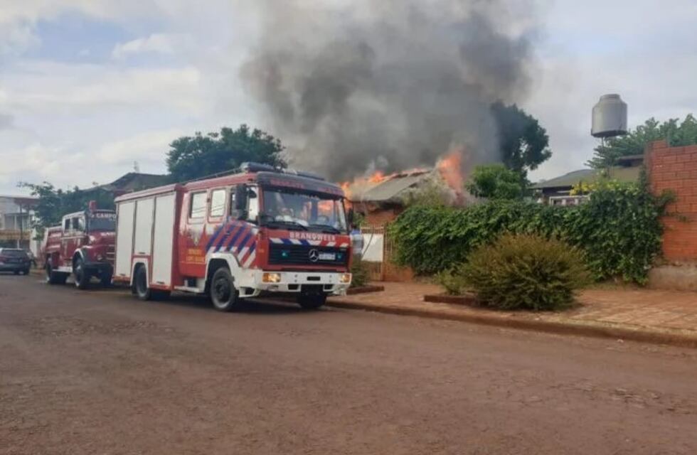 Incendio consumió una vivienda en Campo Grande