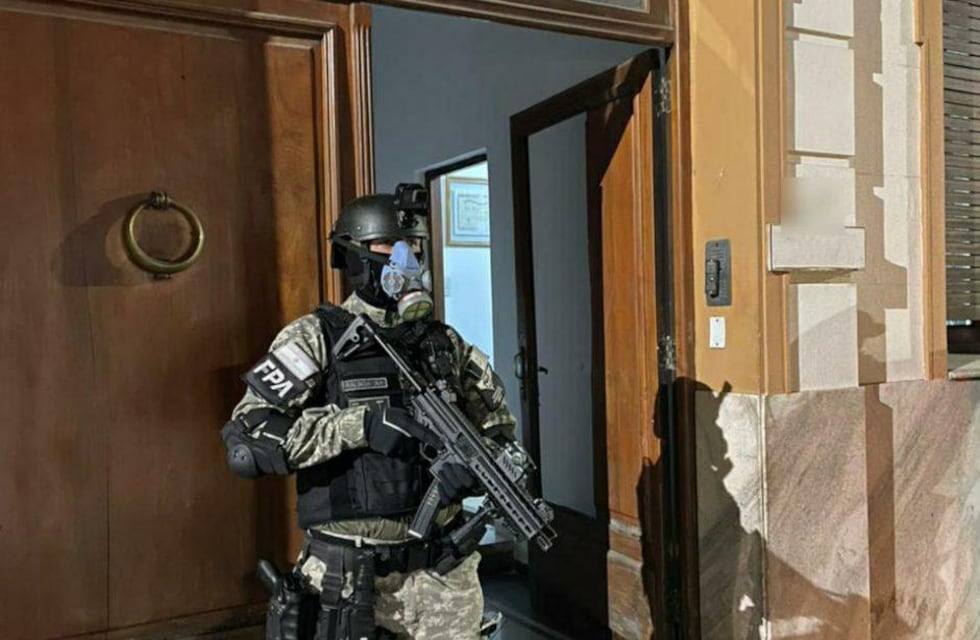 Escondían la droga en un ropero bajo llave: tenían más de 4.000 dosis de droga