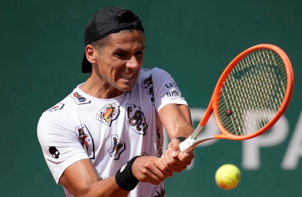 Federico Coria sufrió una caída dolorosa en el debut en Roland Garros