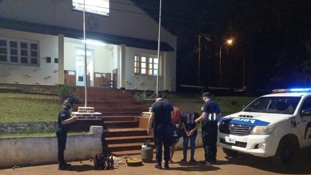 Dos jóvenes detenidos en Campo Ramón acusados de robar en una vivienda.