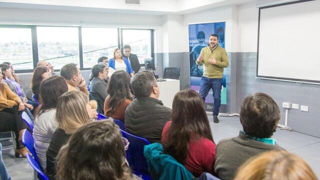 Inauguraron la nueva aula de capacitación de la Municipalidad de Ushuaia