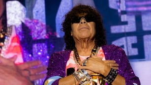 La Mona celebró sus 75 años de vida en un Kempes repleto. (Foto: Universo Jiménez)