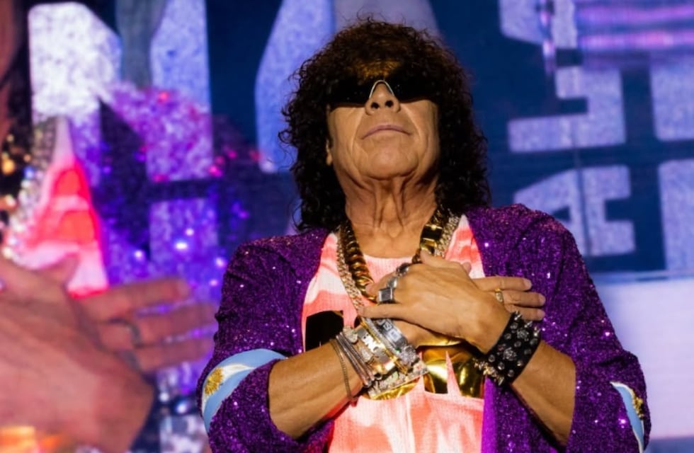 La Mona Jiménez festejó sus 75 años con un festival explosivo y la misma pasión de siempre