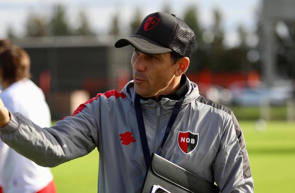 Newell’s Old Boys en blanco: Mauricio Larriera aún no pidió refuerzos