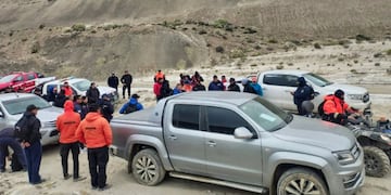 Hallaron nuevas pistas a 13 km de la camioneta de Pedro y Juana intensifican la búsqueda. (Gentileza)