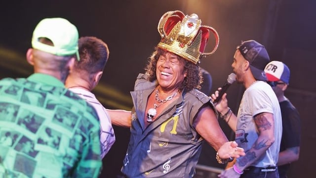 Carlos "La Mona" Jiménez, con la corona bien puesta. (Instagram @festbumbum)