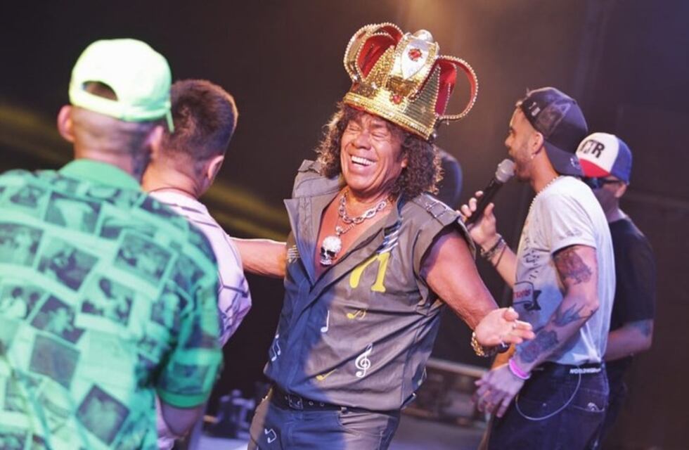 “Una cuchareis”: La Mona Jiménez llegó a Miami y desplegó todo su inglés