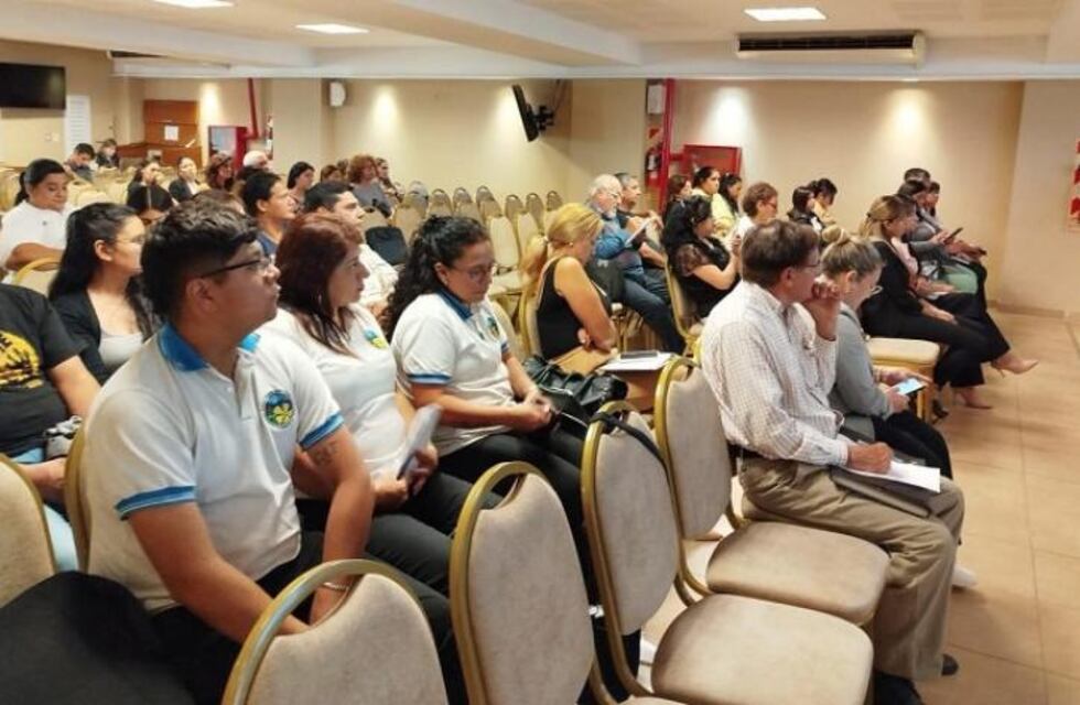 Abordaje integral y respeto a la dignidad y derechos de los adultos mayores