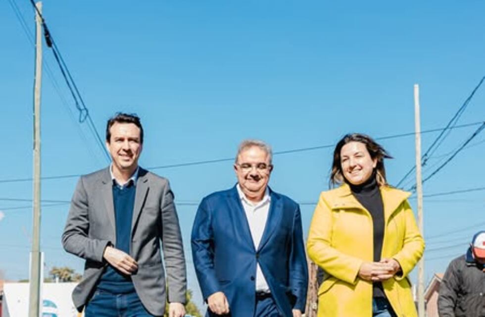 Jalil recorrió obras de pavimentación en Valle Viejo y anunció nuevos frentes en barrios populares
