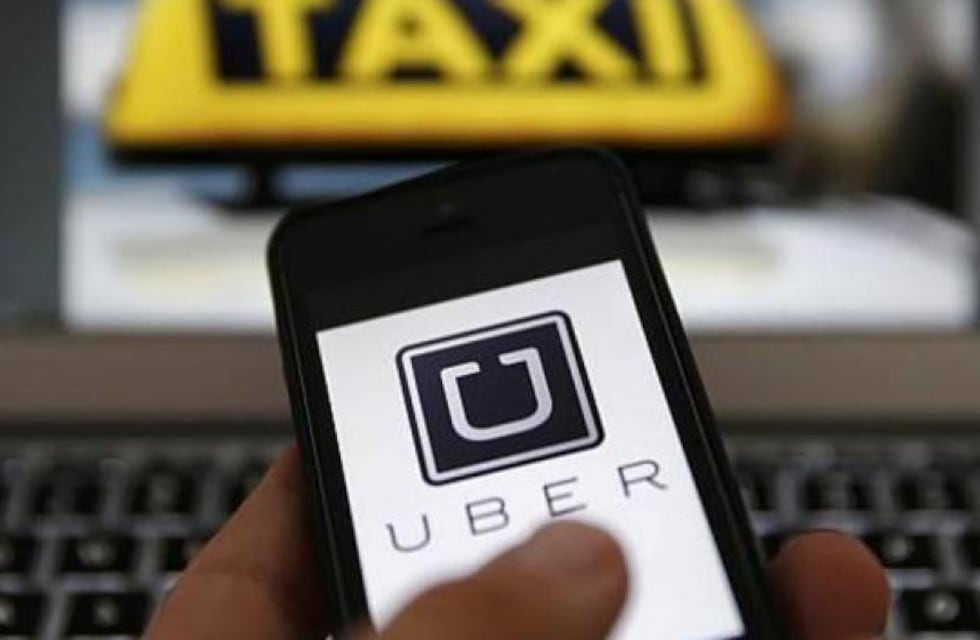Uber en Rosario: para los taxistas, el Municipio “se queda con la sábana corta” en los controles
